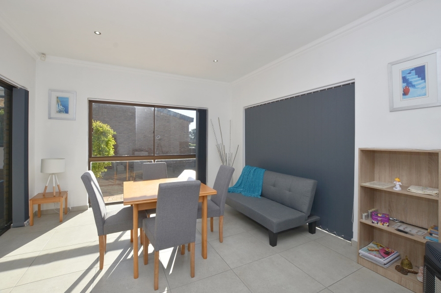 3 Bedroom Property for Sale in Everglen Western Cape